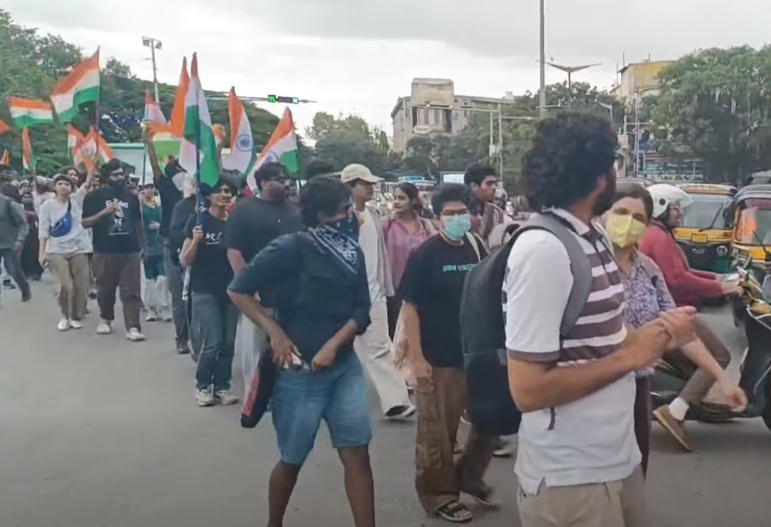 Bengaluru Protest Tiranga Rally Delayed Over SIR Placards