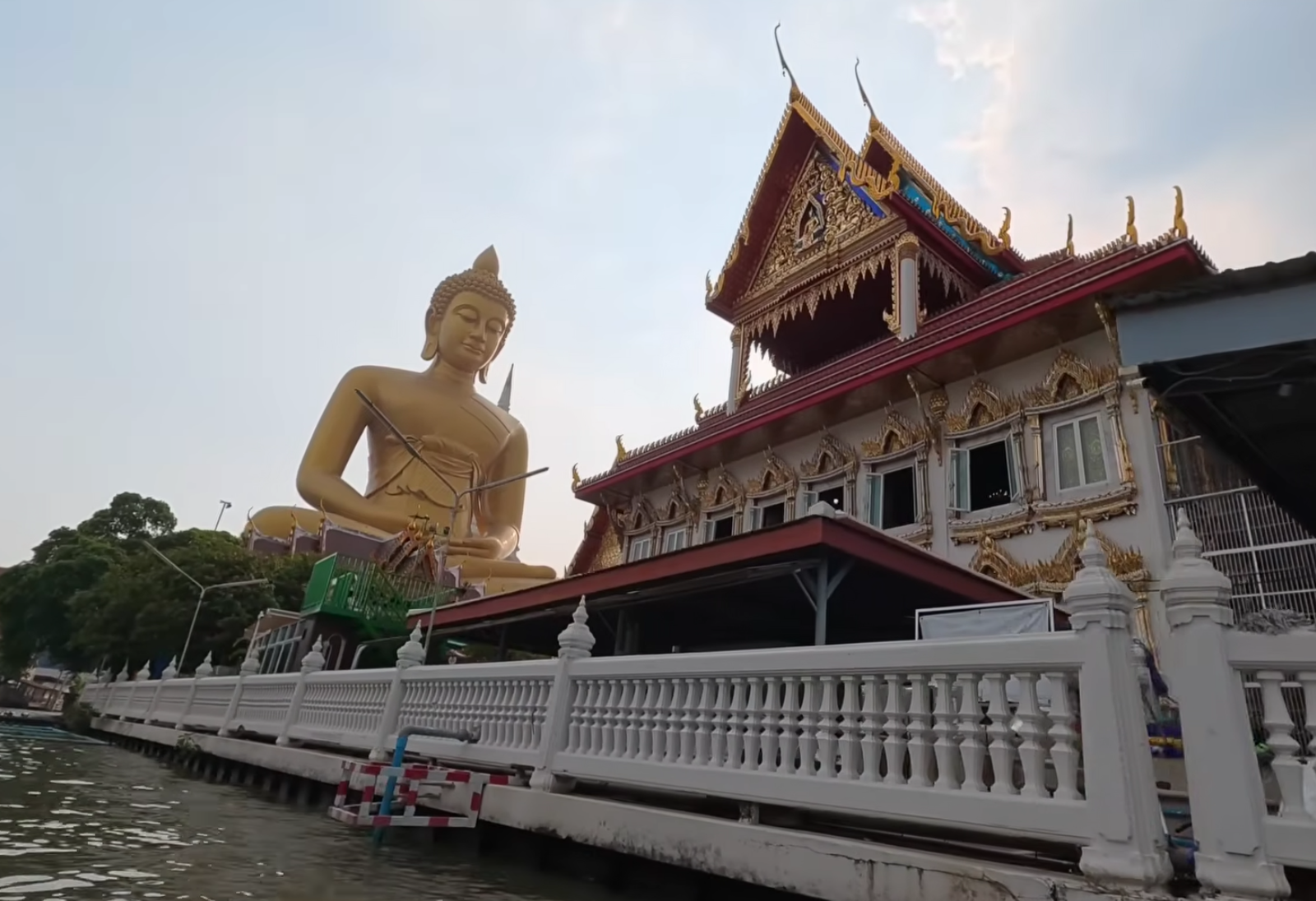 Bangkok Uncovered Glittering Temples, Canal Markets and Street Eats