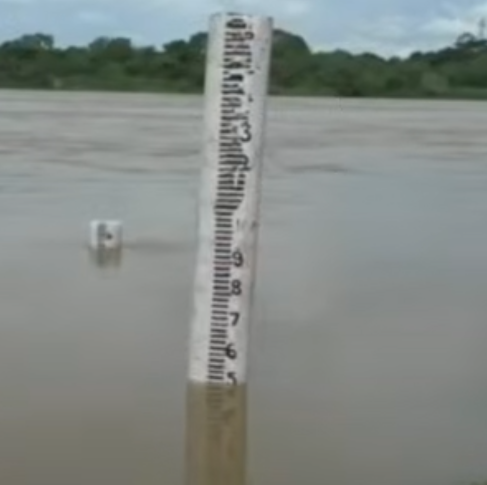 Odisha CM Tours Flood Zones as 1 Lakh Move to Relief Camps