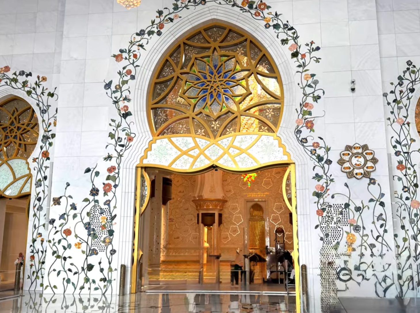 Abu Dhabi White Mosque, Louvre Dome and Islands of Calm