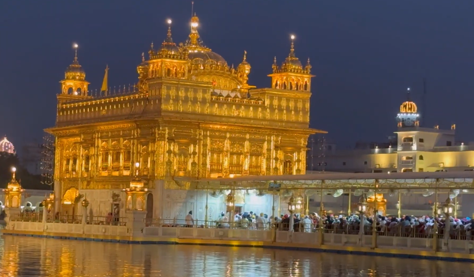 Amritsar Awakening Golden Temple, Wagah Roar and Punjabi Feasts