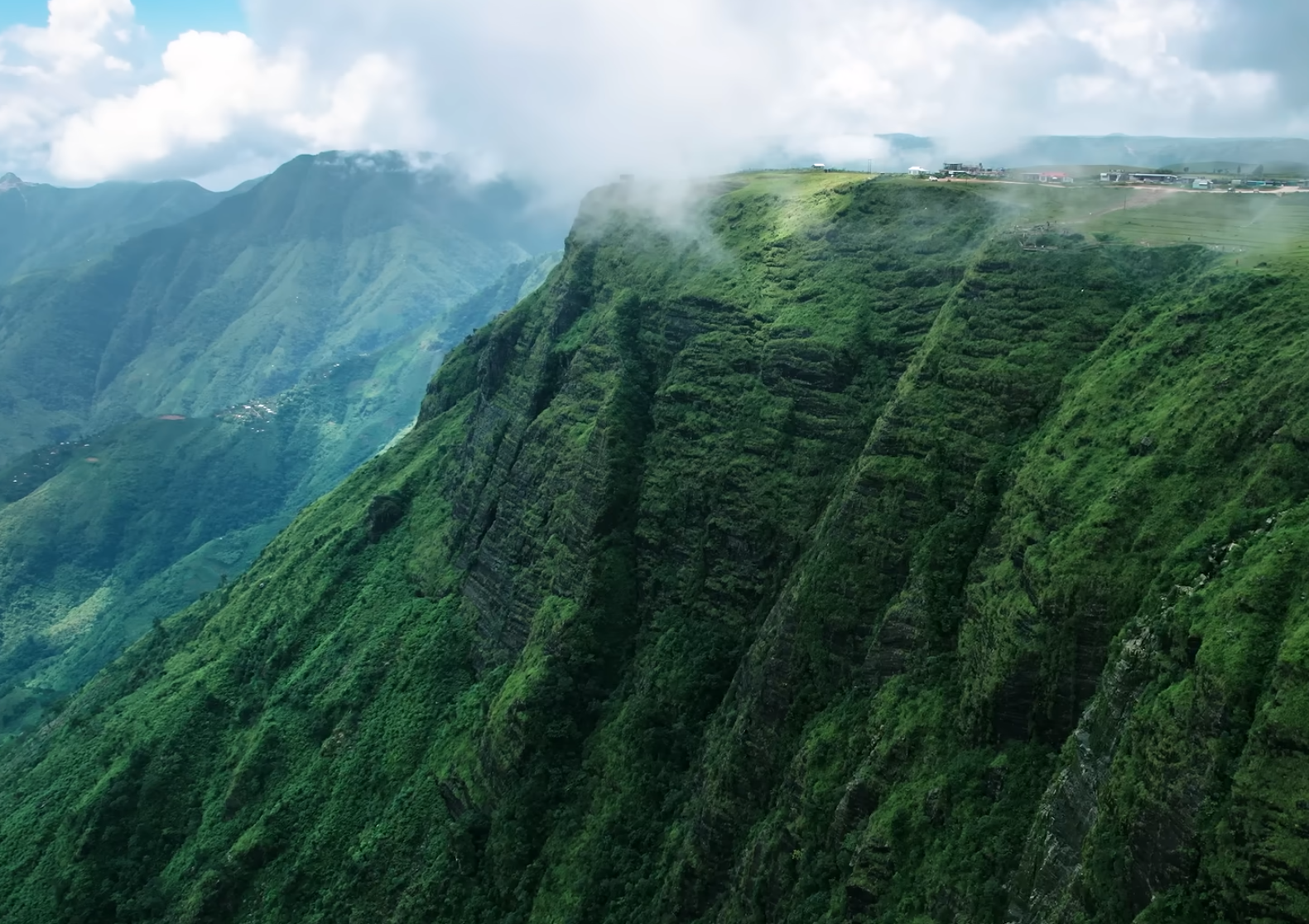 Shillong & Cherrapunji Living Root Bridges and Waterfall Country