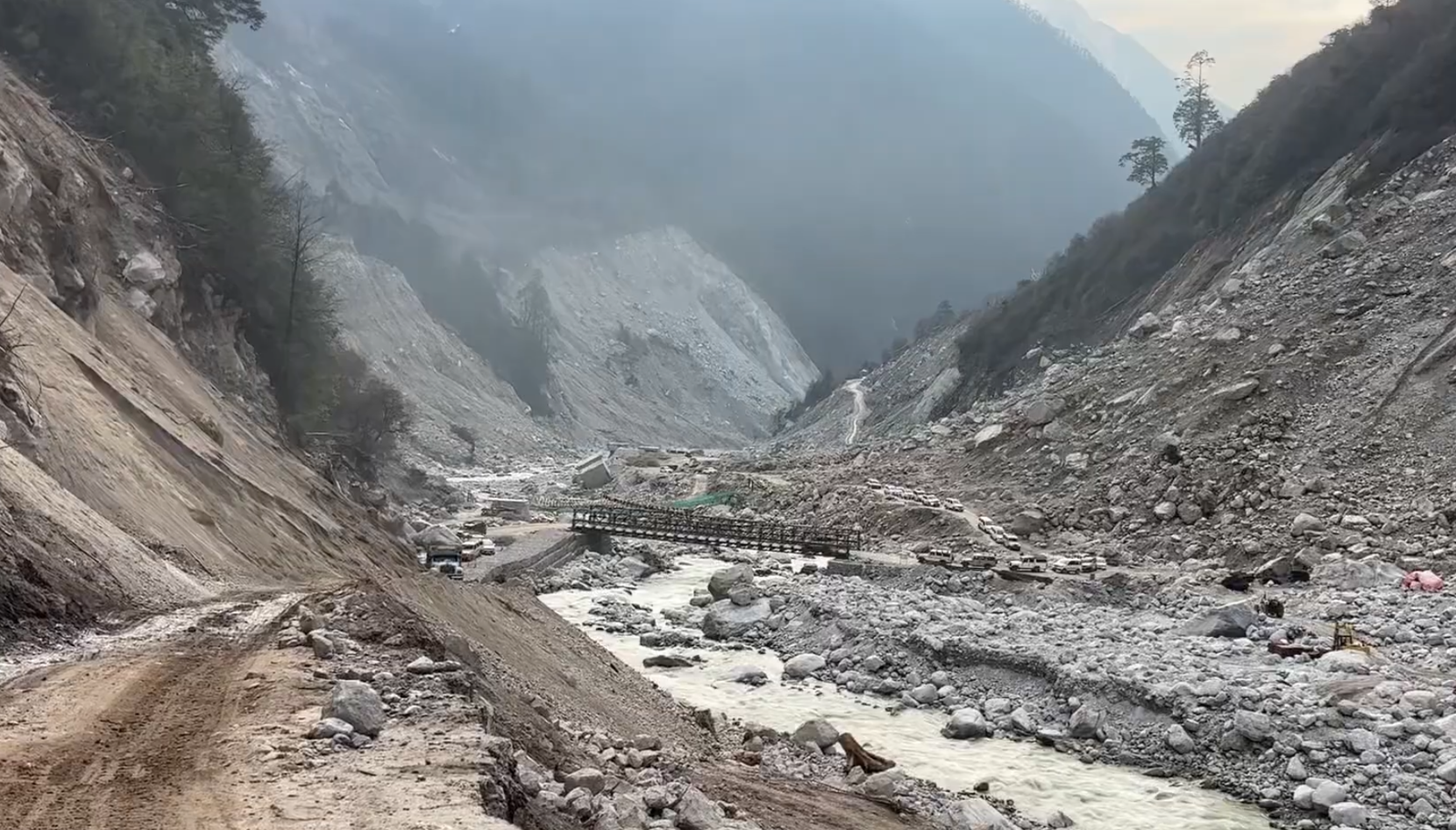 Gangtok & North Sikkim Monasteries, Lakes and the Permit Trail