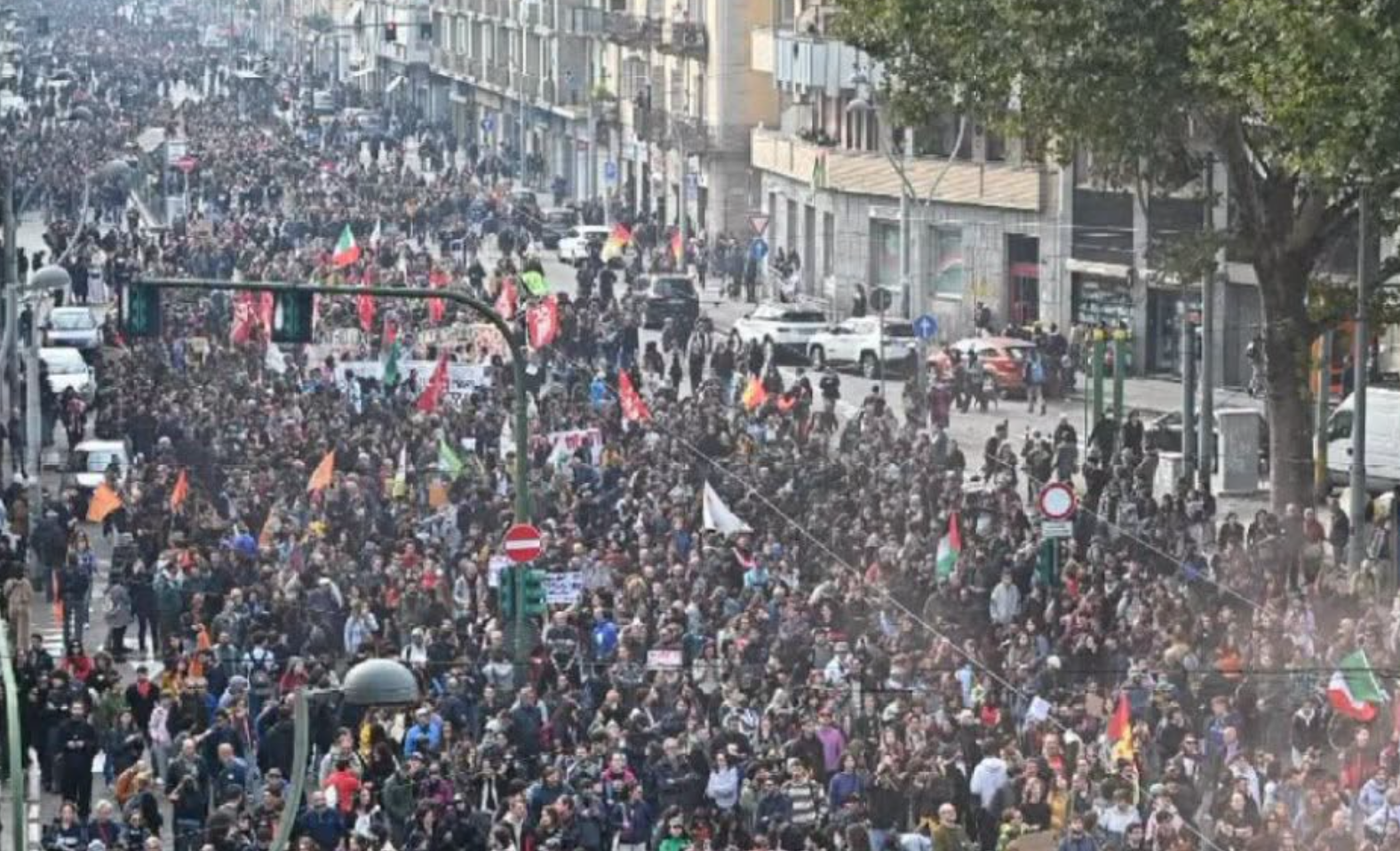 Italy Sees Mass Protests During Nationwide General Strike