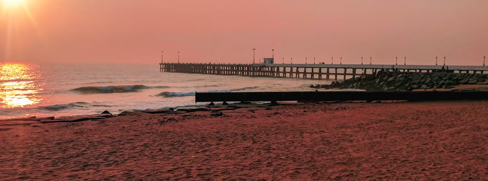 Pondicherry French Quarter, Auroville and Seaside Cafes