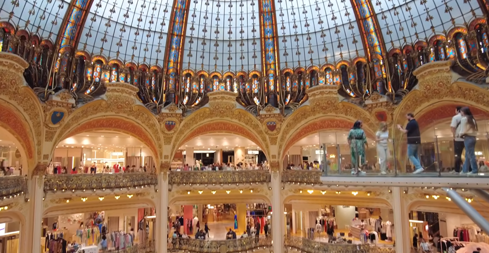Paris for First-Timers Eiffel Tower, the Louvre and a Walkable Plan