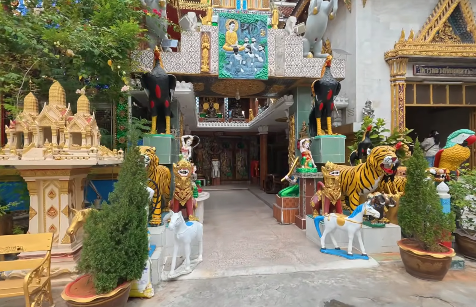 Bangkok Uncovered Glittering Temples, Canal Markets and Street Eats
