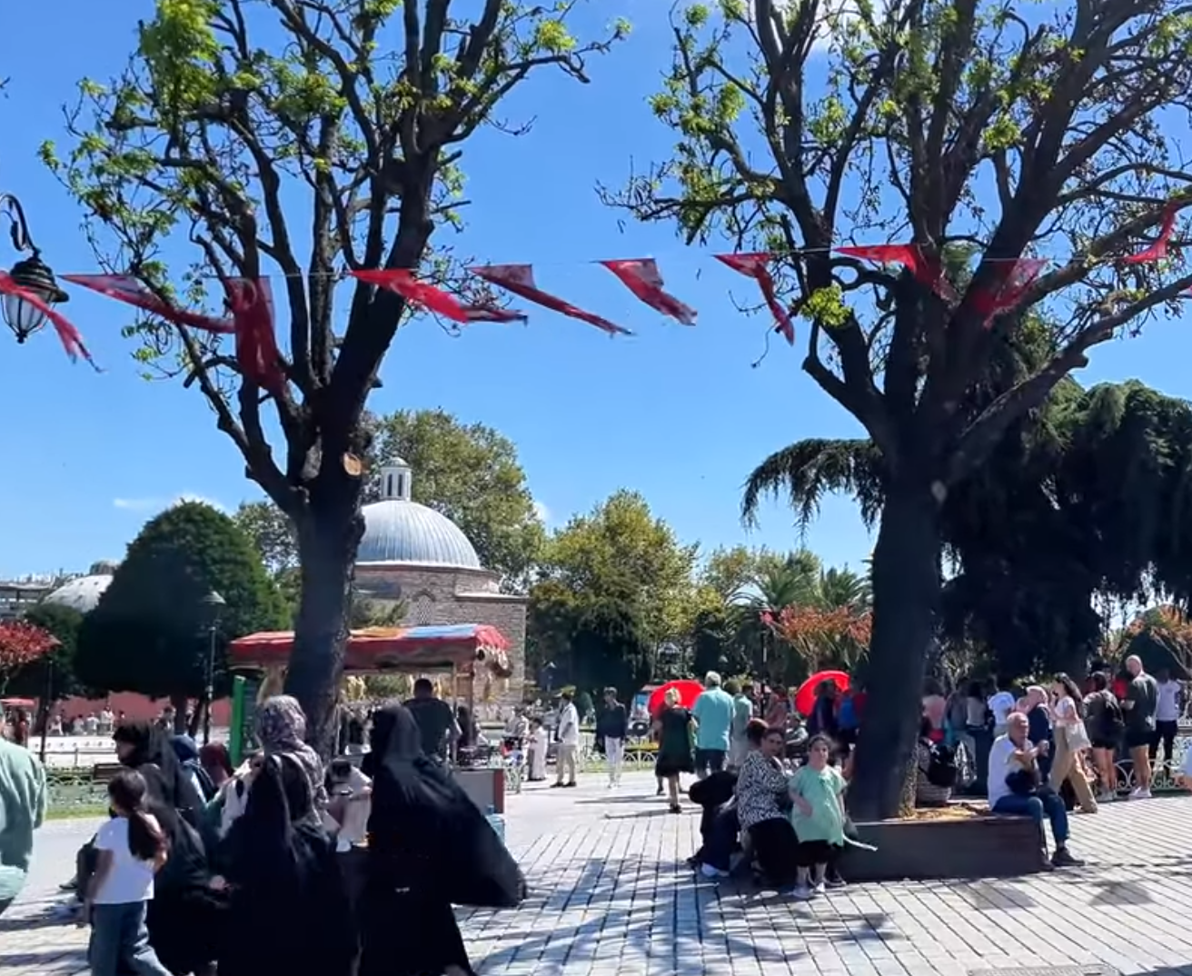 Istanbul Guide Hagia Sophia, Grand Bazaar and the Bosphorus