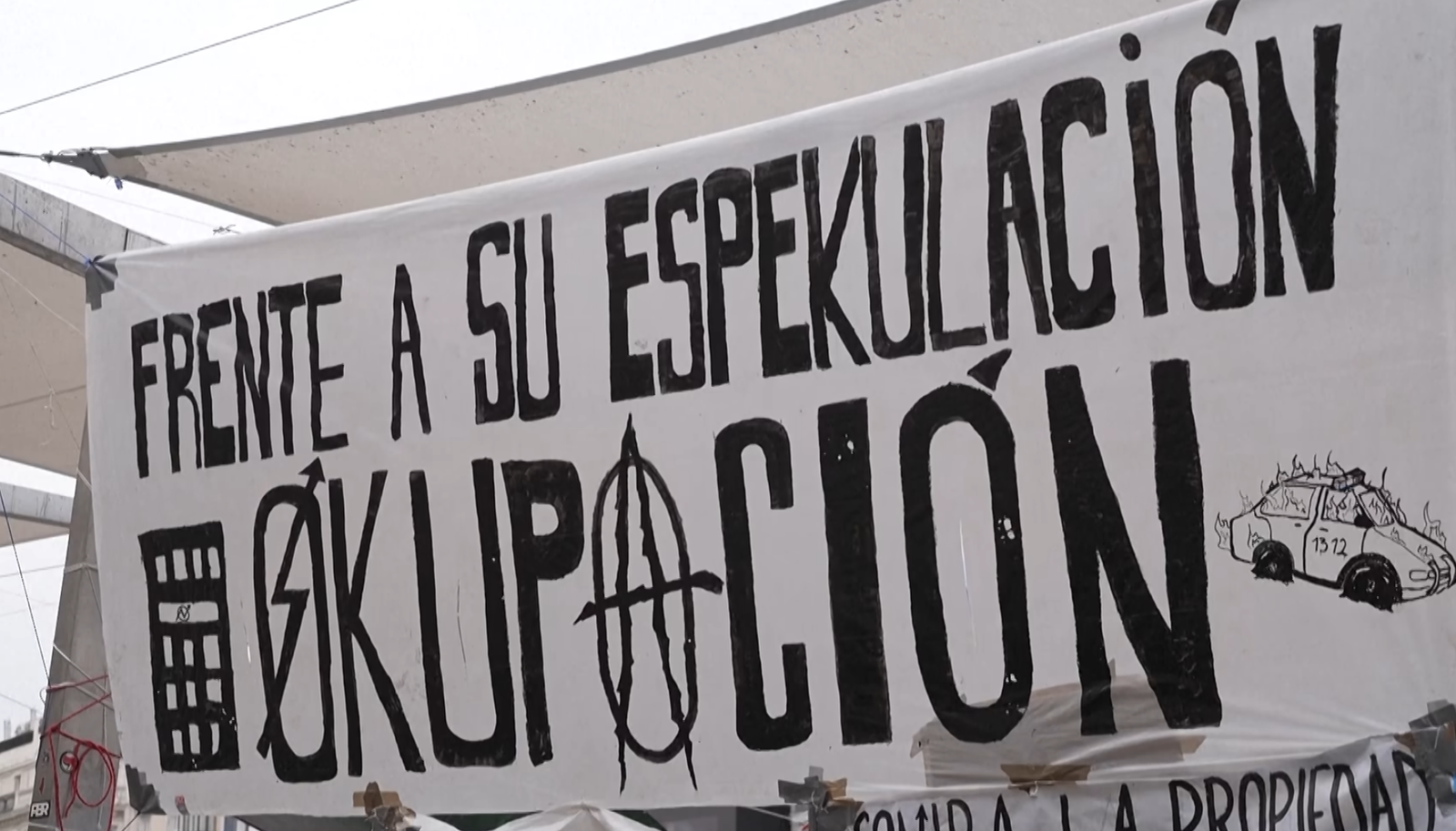 Hundreds Camp in Madrid Tents to Protest Housing Crisis