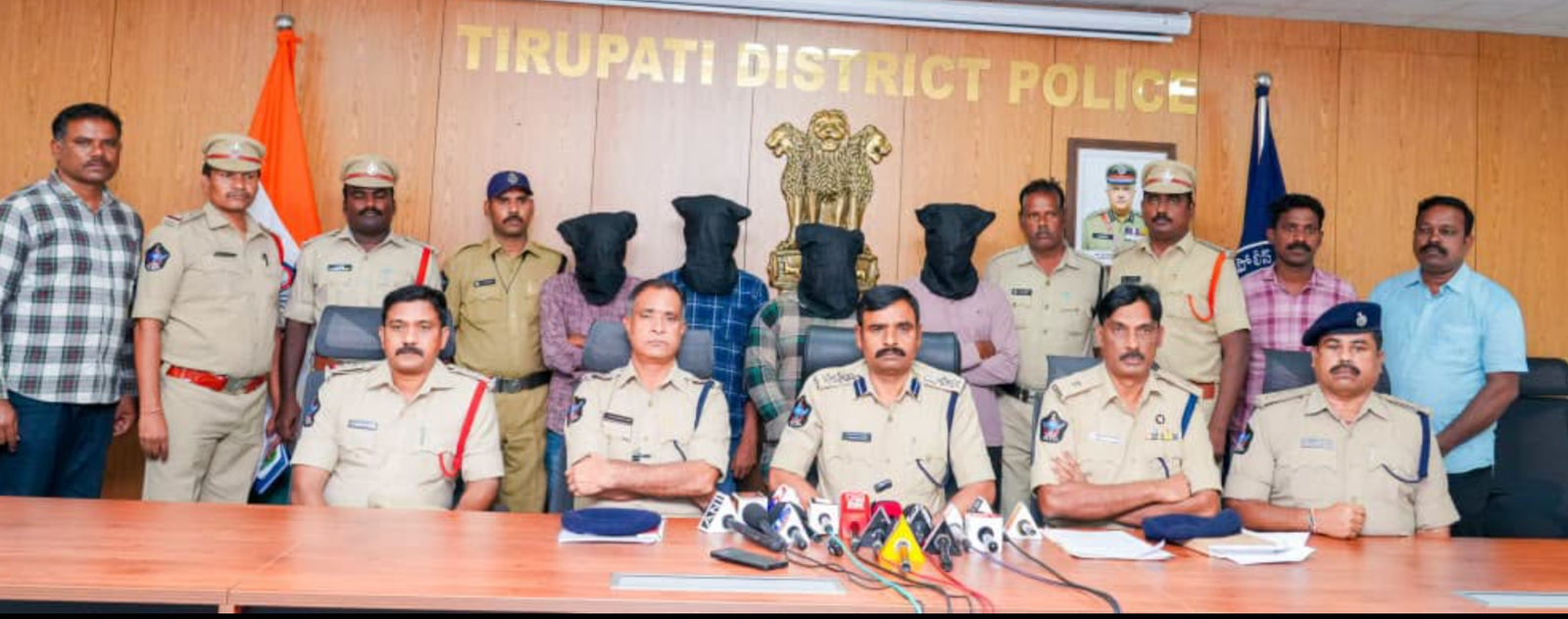 తిరుపతి జిల్లాలో 13 చైన్ స్నాచింగ్ కేసుల ఛేదన.. నలుగురు అరెస్ట్