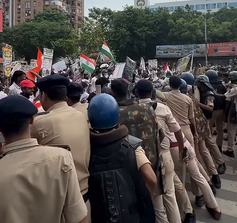 Delhi Protest Update Supreme Court Questions Metro and Rail Restrictions