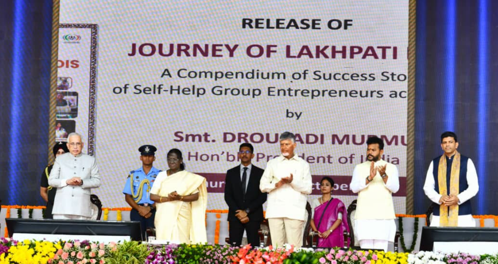 విజయవాడలో జాతీయ సారస్ మేళా–2026 ప్రారంభించిన రాష్ట్రపతి ద్రౌపది ముర్ము