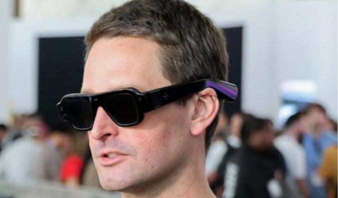 Snapchat Could Cap Teen Screen Time, CEO Evan Spiegel Says