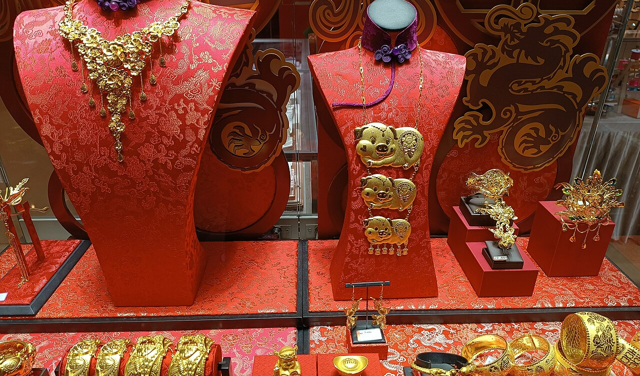Gold and Silver Prices Slide Sharply in India