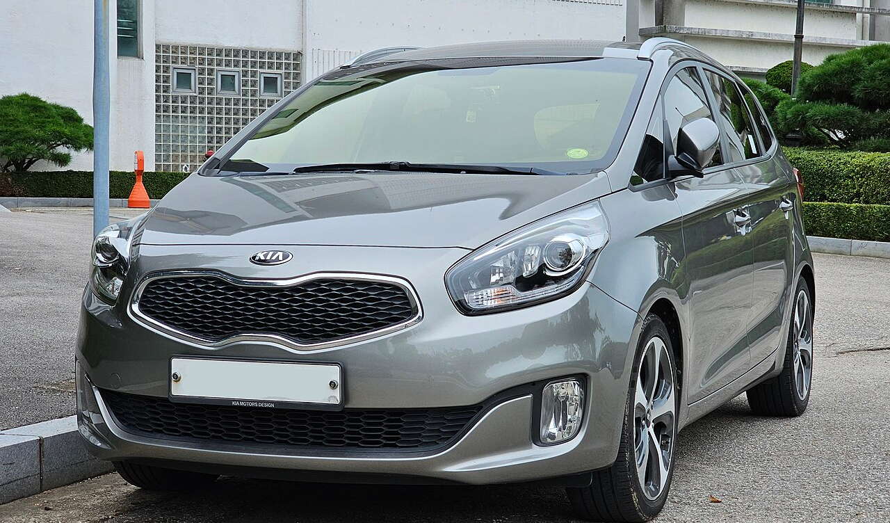 Kia Launches Factory-Fitted Carens, Clavis CNG From Rs 12.12 Lakh