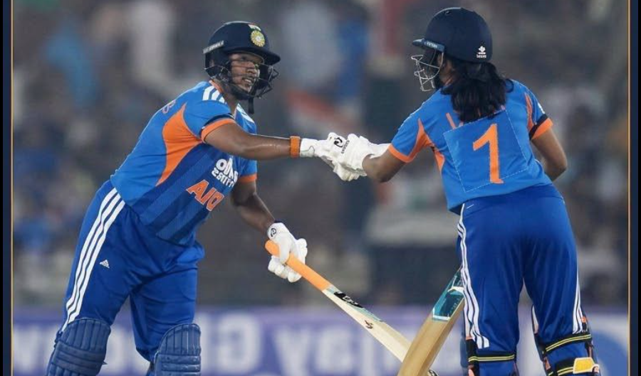 India Women Beat Zimbabwe by Four Wickets in First T20I