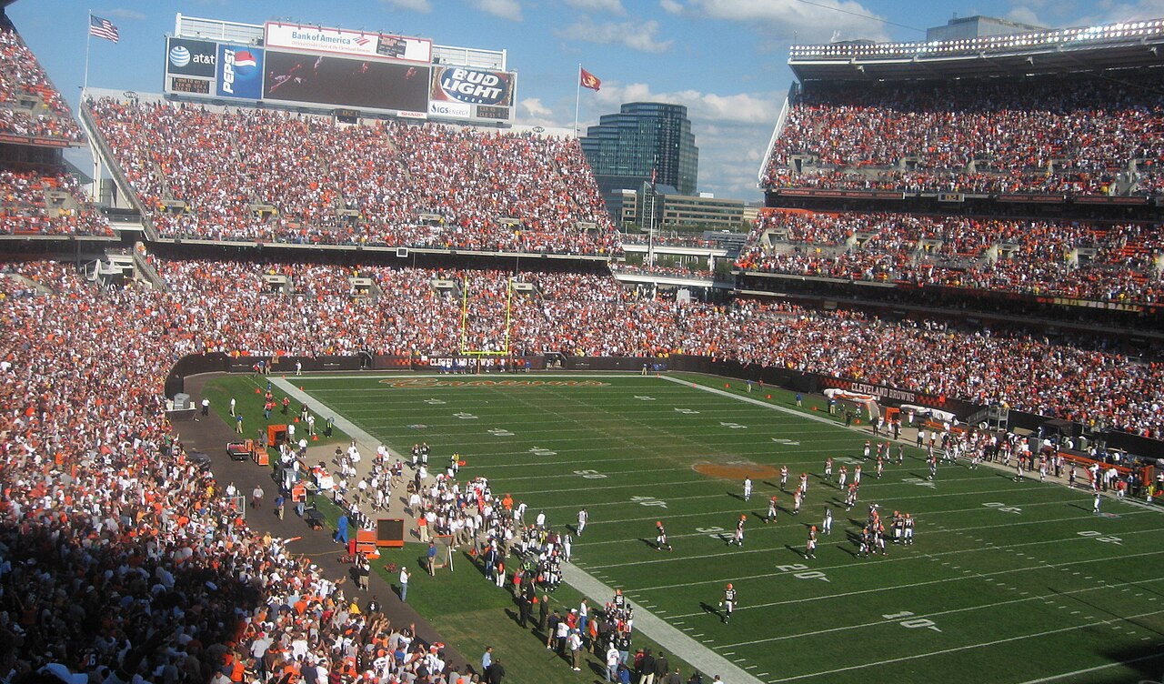 Browns Stick With Watson, Leaving Shedeur Sanders to Wait