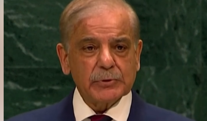 Attack on Mecca or Medina a 'red line' Sharif warns UN