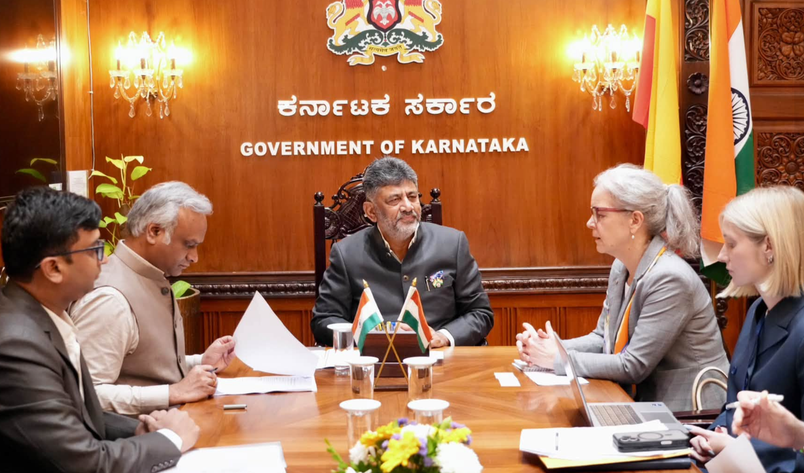 స్వీడన్‌తో పెట్టుబడులు, ఆవిష్కరణలపై కర్ణాటక సీఎం చర్చలు