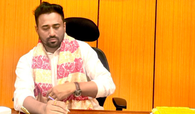 Singer Simanta Shekhar Exits BJP, Leaves Assam Film Post