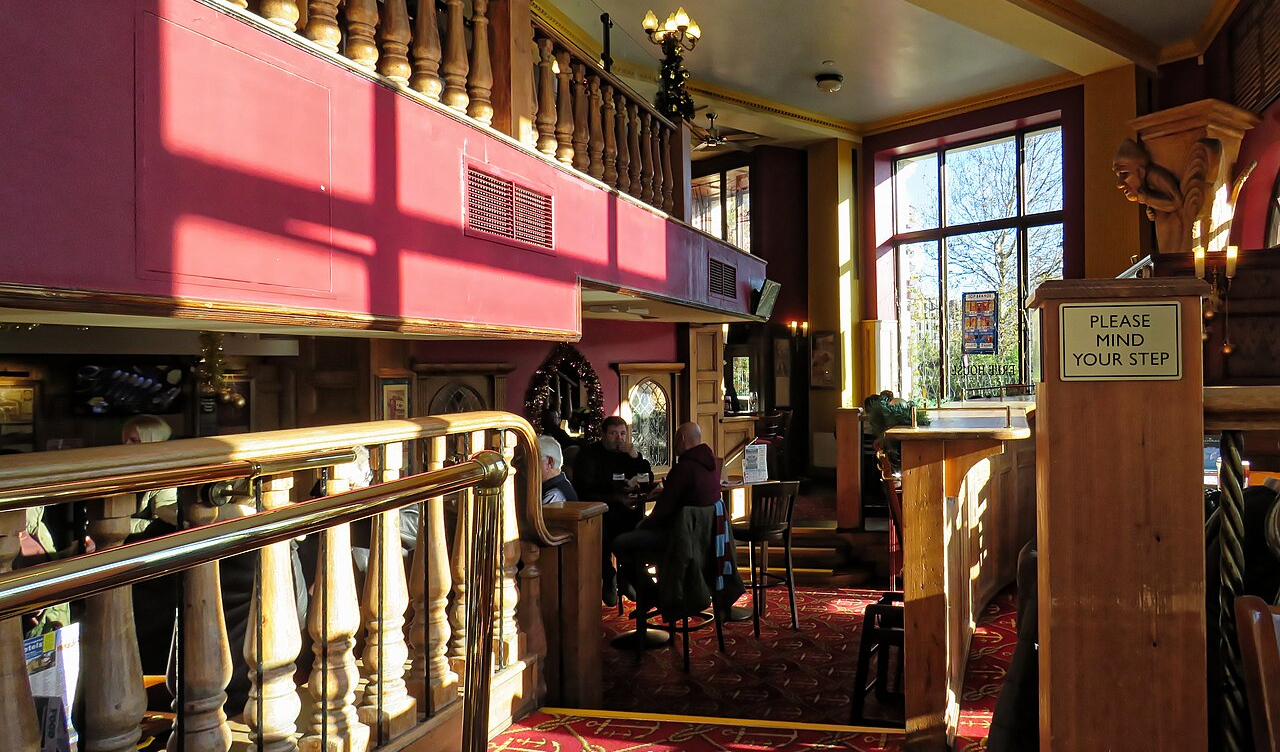 Fake Booking.com listing sent family to a Wetherspoon pub