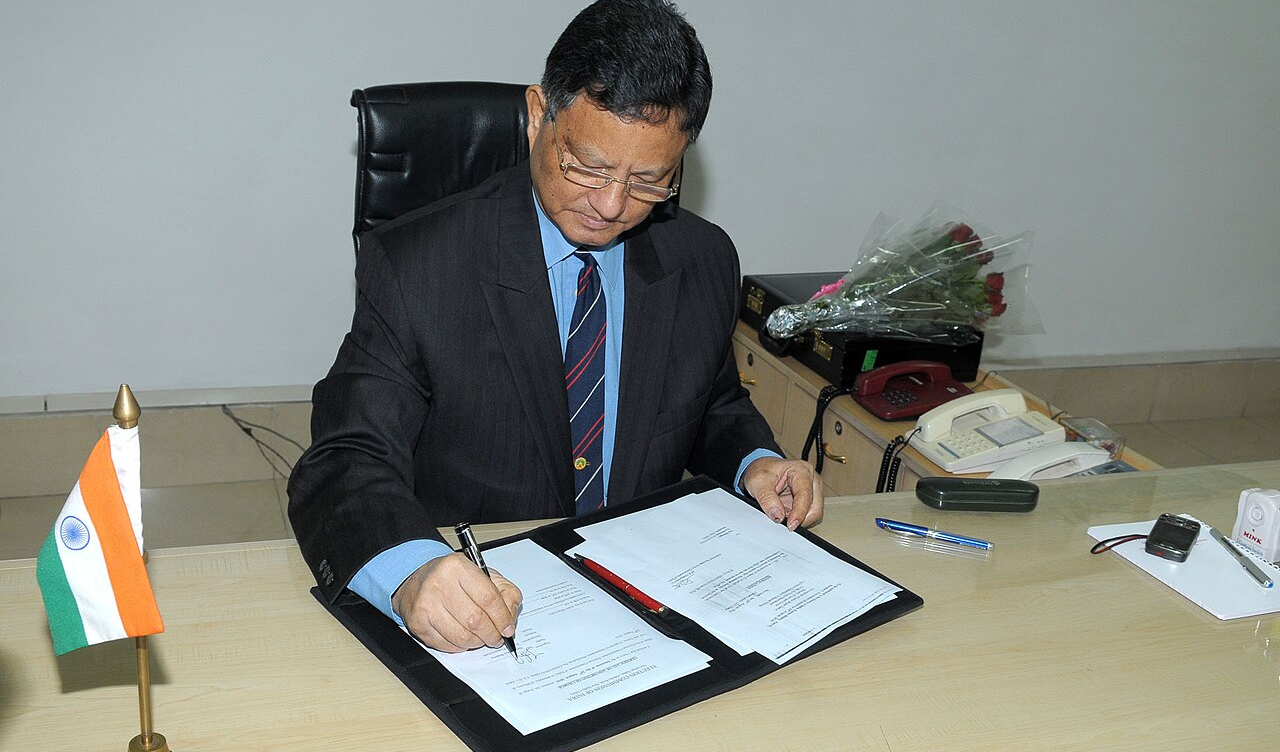 EC Drops Roll-Mapping Rule for Form 6 Outside SIR States